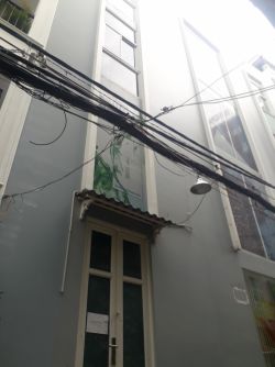 cho thue nha dau hem nam ki khoi nghiaq3dt 12x4 5tret 2 lau gia 35 trieu thang 