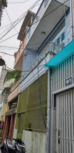 nha ban dep nguyen hong p11 binh thanh 4 15 x 14m  vuong vuc  1 tang 5 ty