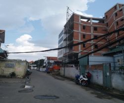 cho thue nha tran naodt 16x18m ham   lung   3 lau tong dien tich 1600m2 thang may gia 13500usd th