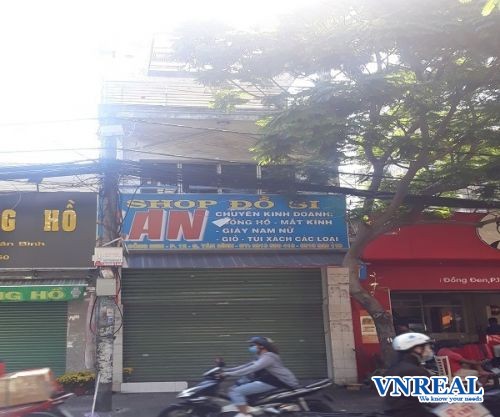 cho thue nha mat tien duong dong den 44x17 m2 2 lau 35 trieu