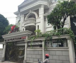 cho thue nha nguyen trong tuyen phuong 15 quan phu nhuan 16x16 tret 3 lau 9000 usd