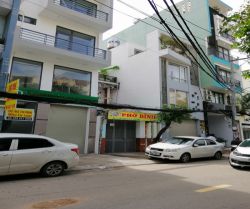 cho thue mat bang mat tien duong lam son 46x27 m2 50 trieu