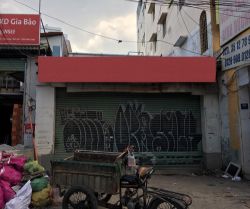 cho thue nha duong dien bien phu 8 x 30 m  tret 1 lau 120 trieu  thang