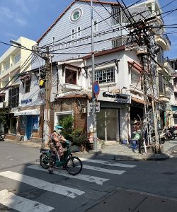 cho thue nha mat tien quan 1 duong thach thi thanh phuong tan dinh quan 1 gia 40 trieu