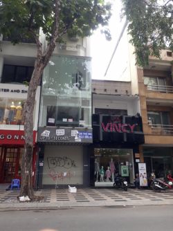 cho thue nha mat tien duong nguyen trai q1dt 4x23 1 tret 3 lau gia 8000 usd thang