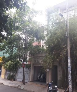 cho thue nguyen can hem xe tai 12m duong xo viet nghe tinh phuong 25 binh thanh dt 8mx21m 1 tret 2 lau gara 2 xe hoi 12 phong gia 75 trieu thang