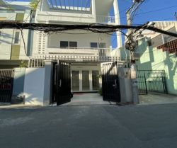 ban nha hem xe hoi phan dang luu 4 6x11 7m 3 lau gia 10 7 ty