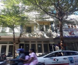 cho thue nha hem duong bau cat 8 4x17 m2 3 lau 25 trieu