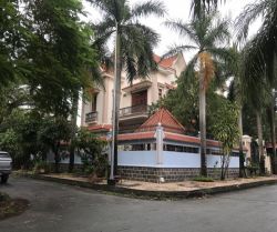 cho thue biet thu quan 2 duong nguyen van huong thao dien s 500m2  gia 4 000 usd