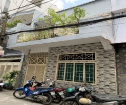 ban nha mat tien ngo thoi nhiem 54x11m 1 lau gia 10 ty