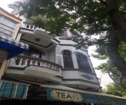 ban nha mat tien duong hoang sa  p 11 q1  dt  4m x 13 m 1t 4l   gia chi  18ty    dien tich   4m x 13 m    ket cau    1 tret   2 lau    phap ly   so hong   gia ban   13 ty tl