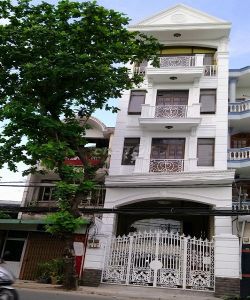 cho thue nha mat tien duong dao duy anhquan phu nhuandt 5x20hamtret 3 lau  gia 55 trieu