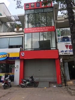 cho thue nha mat bang duong ly thuong kiet 47x23m 1 tret 2 lau  90 trieu th