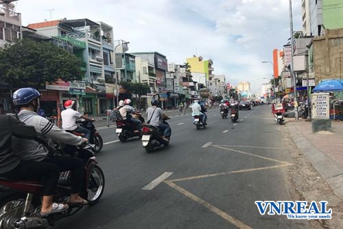 ban nha mat tien duong phan dinh phung p 15 q phu nhuan 4x22m 1tret 1lau gia 225 ty