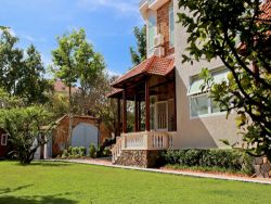 cho thue biet thu phuong thao dien quan 2 2000m2