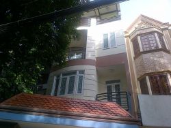 ban nha mat tien duong nguyen van mai phuong 4 quan tan binh gan san bay tan son nhat