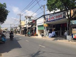 ban nha mat tien duong tay hoa phuoc long a quan 9 