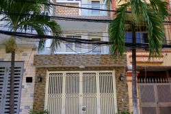 ban nha hem xe hoi duong d2 phuong 25 quan binh thanh 