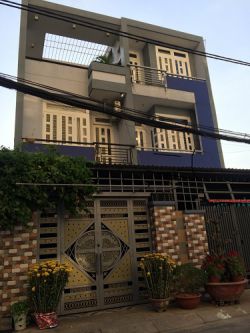 cho thue nha mat tien hem lon phan huy ich q tan binh 4x20m 1 tret 2 lau 15 trieu th