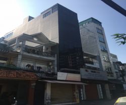 cho thue nha bach dang 5 x 23m 5 tang 120 trieu thang