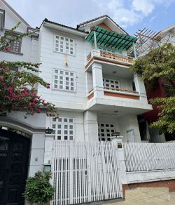 cho thue biet thu cu lao dt 8 x 18m 1h 1t 2l gia 65 tr th