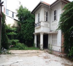 cho thue nha mat tien nam ky khoi nghia quan 3