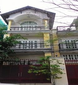 cho thue biet thu quan 2 duong noi bo nguyen van huong gia 1500usd