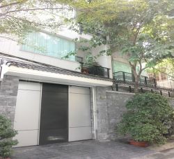 cho thue biet thu quan 2 duong tran nao gia 3000usd