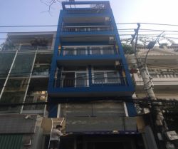 cho thue nha duong bui van them  4 x 13 m 1 tret 4 lau 40 tr thang