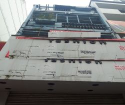 cho thue nha  mat tien duong  hai ba trung dien tich 8 6 x 26 5m  gia thue 207tr 1 tret 3 lau