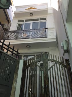 ban nha duong no trang long tret lau 3 8 x 9 m gia 3 65 ty