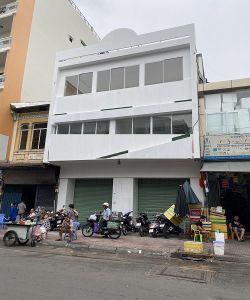 cho thue nha mat tien quan 1 duong yersin phuong nguyen thai binh quan 1 gia 140 trieu