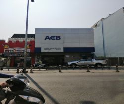 cho thue mat bang mat tien duong phan dang luu 88x28 m2 230 trieu