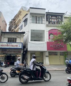 cho thue nha mat tien quan 1 duong pasteur phuong ben nghe quan 1 gia 119tr