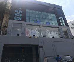 cho thue nha mt cao ba nha p nguyen cu trinh q111x20m  3 lau  gia  205 trieu thang