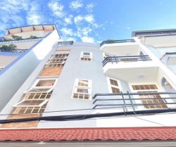 ban nha hem xe hoi thich quang duc 4 5x12 8m 4 lau gia 9 5 ty