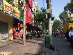 cho thue nha mat tien duong ly thuong kiet dien tich 4x10m gia thue 40 trieu thang