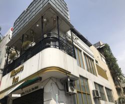 cho thue nha goc 2 mt cong hoa 5x14m tret 2 lau 35 tr thang