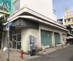 cho thue nha goc 2 mt cong hoa 55x17m 1 lau 70 tr thang