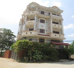 cho thue  ??  ??nha   ??quan 2goc 2 mat tien duong 12 phuong binh an gia 25tr