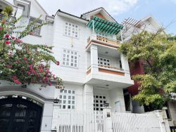 cho thue nha mat tien duong cu lao dt 8 x 18m 1t2l gia 70 tr th