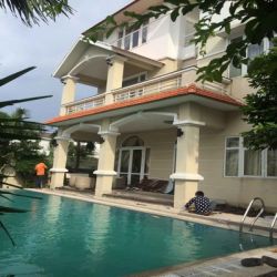 cho thue  ??biet thu  ??quan 2 phuong thao dien duong nguyen van huong gia 5500usd