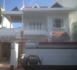 cho thue biet thu quan binh thanh duong ung van khiem gia 4500usd