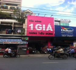 nha cho thue quan 3 mat tien duong cach mang thang 8 phuong 10 quan 3