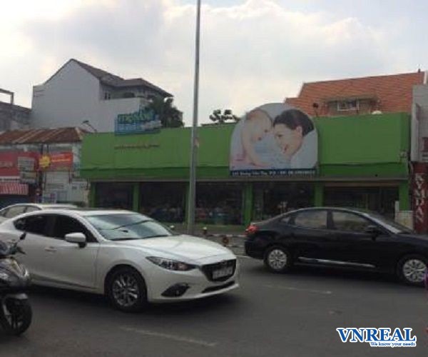 cho thue mat bang quan phu nhuan mt hoang van thu dien tich 20x10m gia  120tr thang