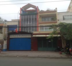 mat bang cho thue quan binh thanh mat tien duong no trang long gia 18tr