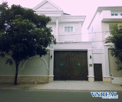 cho thue biet thu quan 2 duong nguyen van huong 5000usd