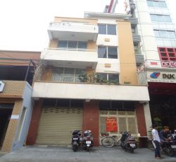 cho thue nha quan 1 mat tien duong bui vien phuong pham ngu lao quan 1