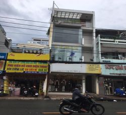 nha cho thue quan 3 mat tien duong cach mang thang 8 phuong 10 quan 3