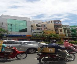 cho thue nha mat tien duong cong hoa quan tan binh dien tich 5x23m 1 tret 1 lung 3 lau  gia  60tr